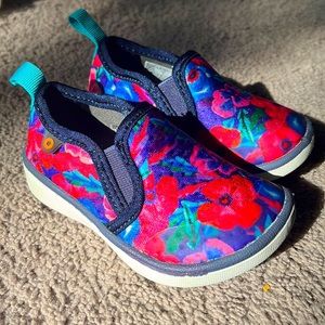 BOGS Bloom slip on shoes